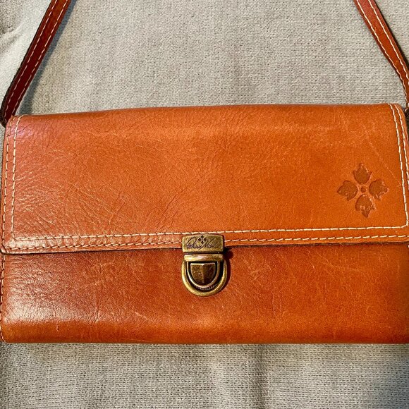Patricia Nash Tan Leather Alia Flap Medium Crossbody Clutch - Picture 2 of 9